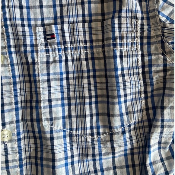 Tommy Hilfiger boys button down shirt size 12/14 - Picture 3 of 3